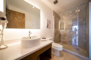 Luxury and spacious Serenada