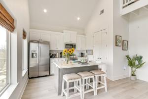 Walk to Crystal Beach The Sandbar Escape