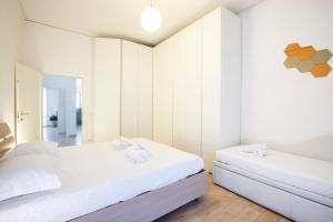 Riverside apartment in Florence