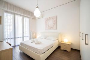 Riverside apartment in Florence