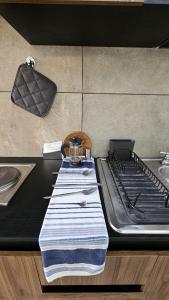 A15 Premium Suite BLACK Cocina Terraza Companies Work Teams 1-2 PAX