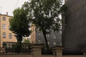 Centre, 2R apart,free parking,WIFI