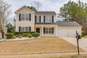 14 Mi to Lake Lanier Family Home with Yard - 比福德