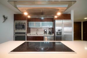 Luxury ocean view Private Jacuzzi Mareazul