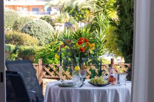 Limnaria Gardens Classic