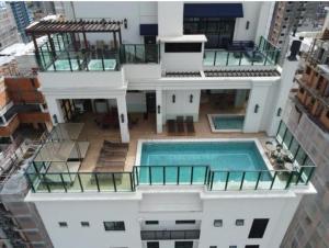 2 SUITES COM PISCINA E JACUZZI VISTA Mar ITAPEMA