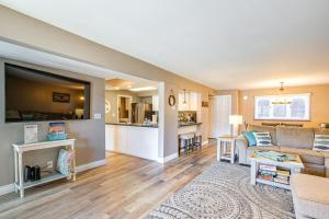 Osage Beach Condo | Pools, Boatslip and Pickleball