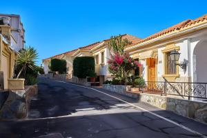 Pearl of Windsor Park