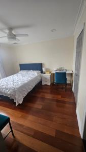 Luxury Hotel-Style Room in Queens, New York