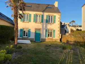 Water front Tradition breton fisherman house