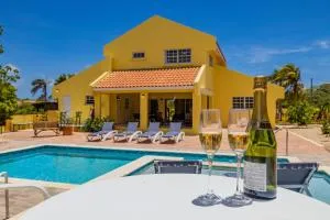 Sunny Paradise Villa - Babijn