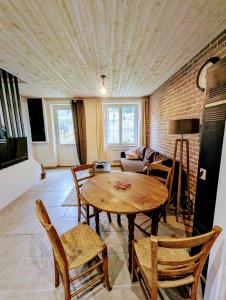 Maisons de vacances Au fil de la Cisse : photos des chambres