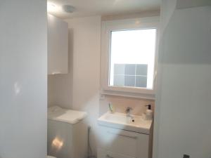 Logement proche du Lac & Océan, Parking