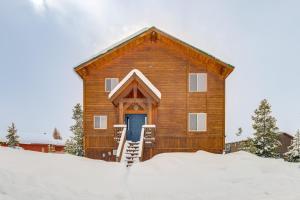 6 Mi to Winter Park Resort Spacious Family Cabin
