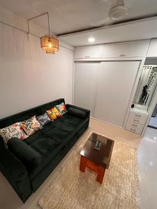 Carter Bay Peaceful Stay Near the Shore, Bandra