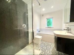 Lakeview Lodge Whitecross bay