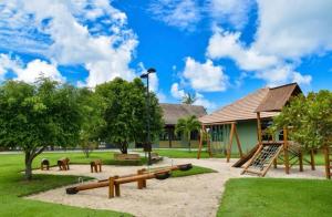 Carneiros Beach Resort