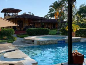 Finca chalet El Robledal