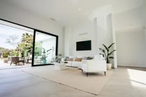 Luxury Villa In Sotogrande - San Enrique de Guadiaro