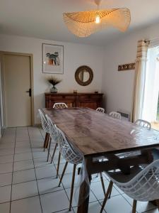 Maisons de vacances Maison familiale a 600m de la plage 8mn a pieds : Maison 4 Chambres