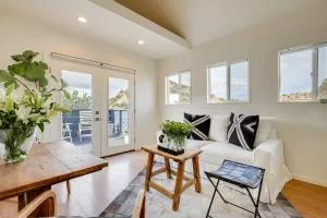 Dog-Friendly Home with Fenced Yard in Los Cerrillos - Cerrillos