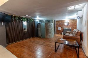 Suite Subterránea 2P con HVAC, Chapalita 6