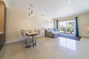 Medronheira - Apt 1A by HelloVacations