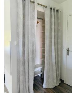 Appartements Disneyland Paris - Parking Gratuit : photos des chambres