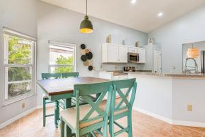 12 Mi to Disney World Poolside Paradise!