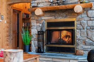 Fiddler Lake Resort - Rabbit 57