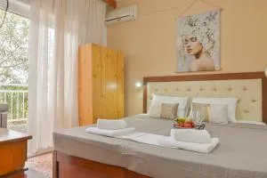 Lucky Rooms - 佩弗卡里