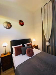 Krakow Apartments & Rooms