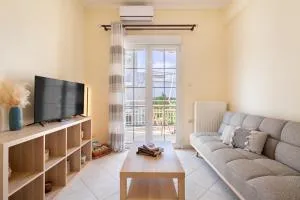 Your Home In Elefsis - 埃莱夫西纳