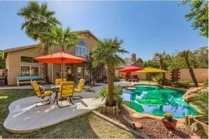 5BD-3BA-Pool Vacation Home for 10 - 皮奥里亚