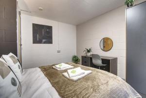 1BR City Centre Apt, Self Check In, Wifi, By DerBnB