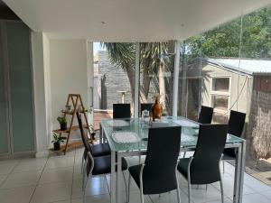 Werribee 3 BR Holiday Home