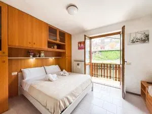 Villetta a schiera con giardino privato - Dorga