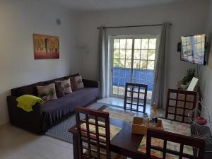 Flamingos Apartment with 2 swimming pool com check in e check out ao domingo em julho e agosto