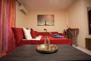 Lovely Nest Piraeus Premium