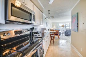 Boat and Fish Waterfront Gem on Pasquotank River!