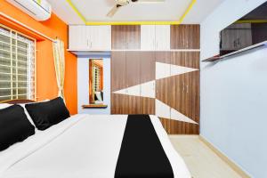 Hotel O PS5 Home Stay