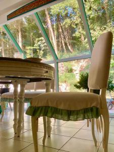 Family home, green surroundings, 10 min from Brussels