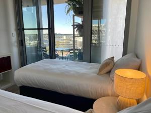 Olympic Park Delight - 2 Bdrm -Parking - Views