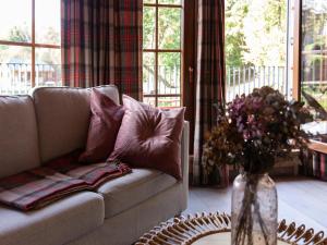 Cozy Cabins in Vencimont