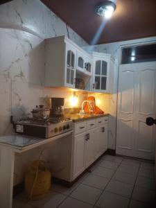 Comodo acogedor y con salida independiente