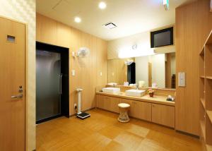 Hotel Route-Inn Sabae -Kokudou 8 Gou-