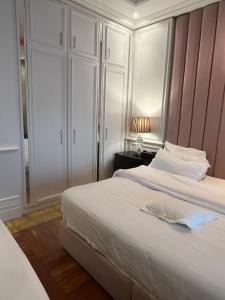 شقةباإطلالة بحرية برج داماك Damac AlJawharah Tower