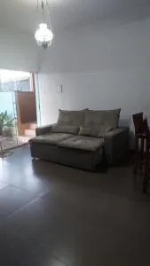 Casa com piscina - Betim