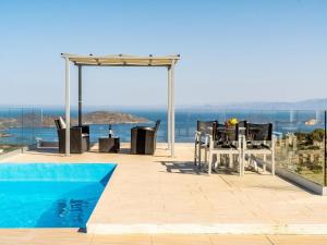 Villa in Elounda with Ocean Views & Pool