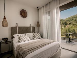 Villa in Zakynthos with Private Pool & Views